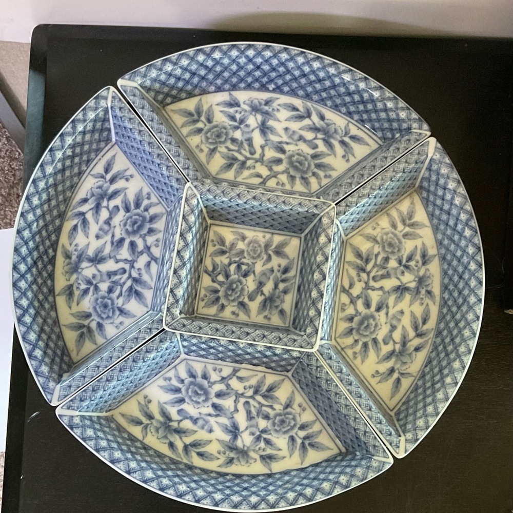 Blue and white porcelain Lazy Susan
